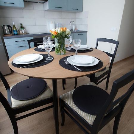 Cozy Home Valdemara, Free Parking, Self Check-In Riga Exterior photo