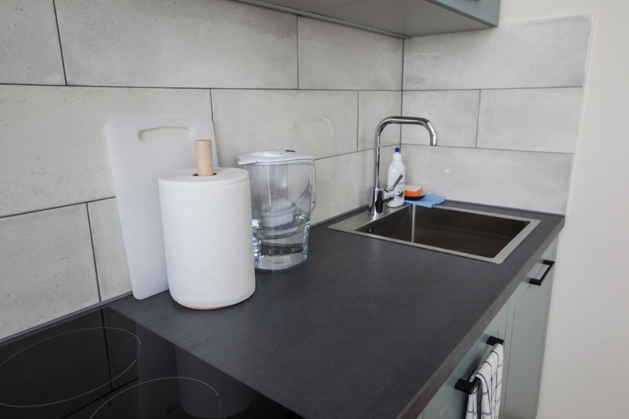 Cozy Home Valdemara, Free Parking, Self Check-In Riga Exterior photo