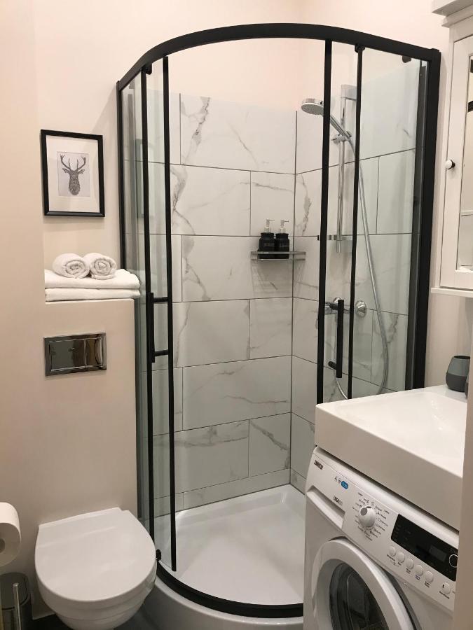 Cozy Home Valdemara, Free Parking, Self Check-In Riga Exterior photo